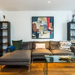 For 4 In The Heart Of Shoreditch London